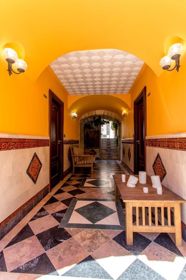 Apartamentos Gaudi Style Náquera エクステリア 写真